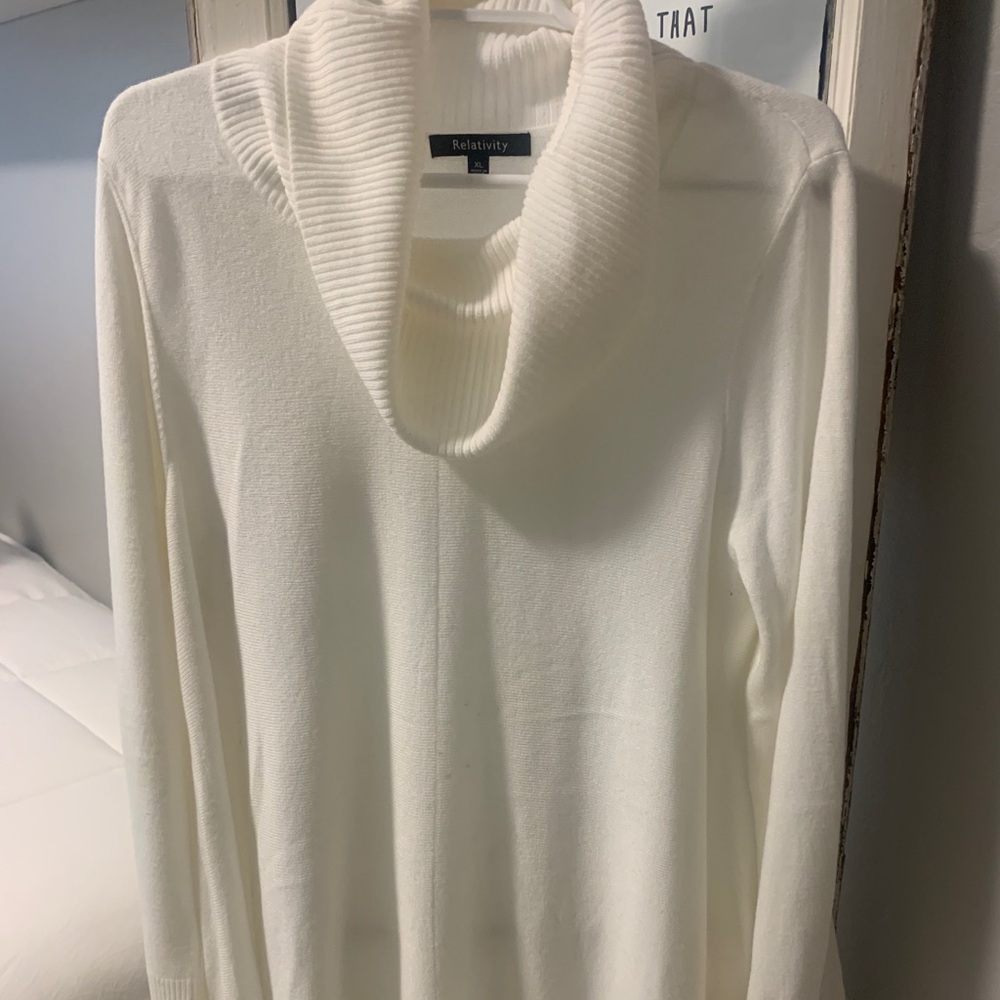 Women’s XL Cowl Neck Sweater
